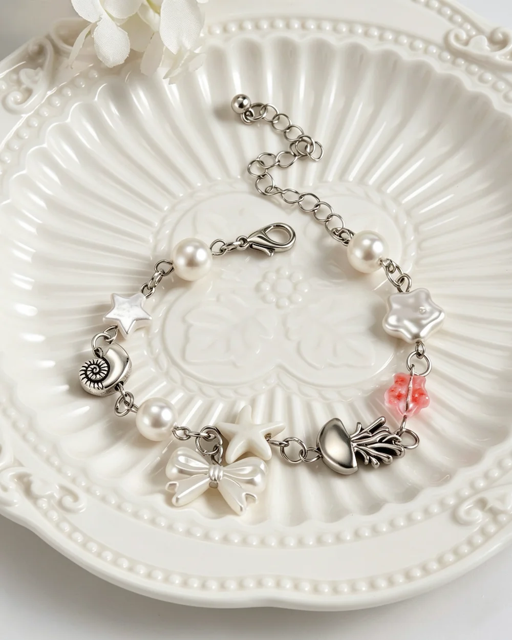 Picnic Day Charm Geometric Electroplated Bracelet in Silver, White & Pink